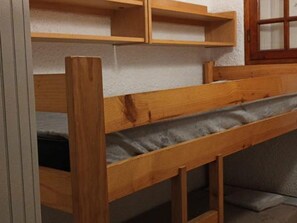 WiFi - Studio cabin for 4, garden side balcony, near the sea (Argelès-sur-Mer)