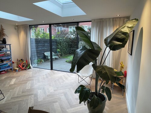 Heerlijk Ruim Familie Appartement Vlakbij de Jordaan