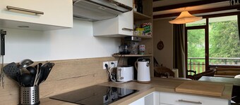 Spacious apartment for 8, new kitchen, WIFI, balconies