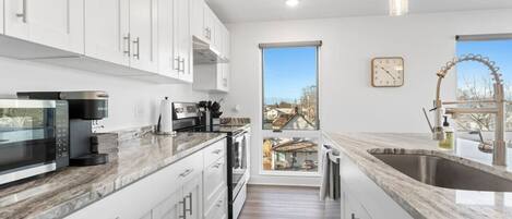 Refrigerador y artículos de limpieza ecológicos