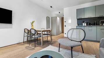 One-Bedroom Suite | Private kitchen | Fridge, stovetop, espresso maker, electric kettle