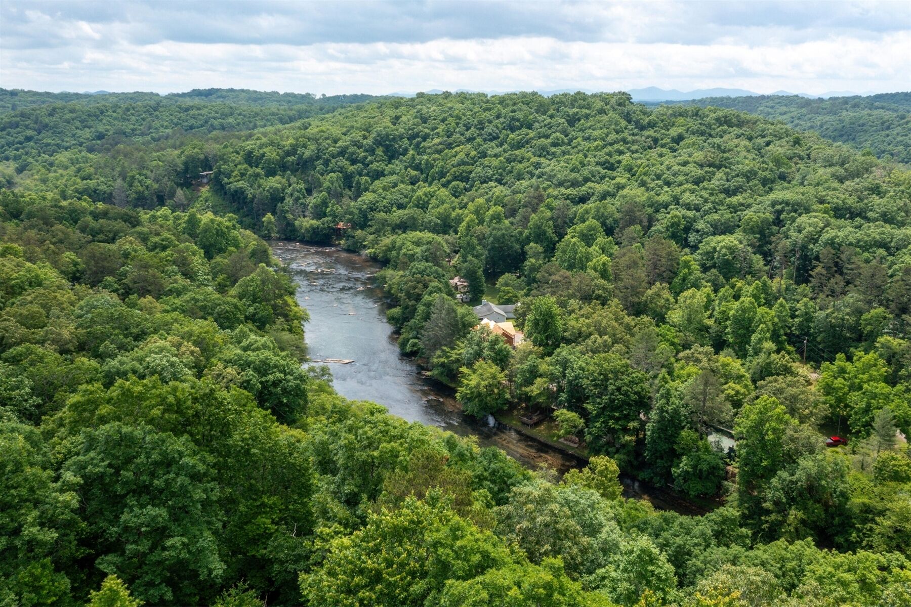 Toccoa Overlook - Luxurious Mountain Retreat Overlooking Toccoa River, Hot Tub