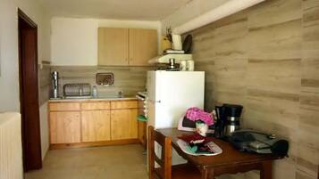 Studio, Smoking | 1 bedroom