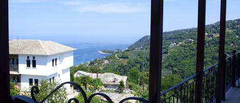 Studio, Smoking | 1 bedroom