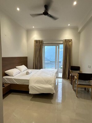 Premium Double Room, Valley View