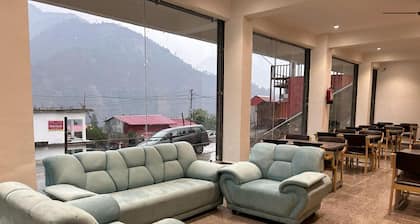 Shiv Kedar Hotel