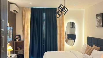 1 bedroom, premium bedding, individually furnished, desk