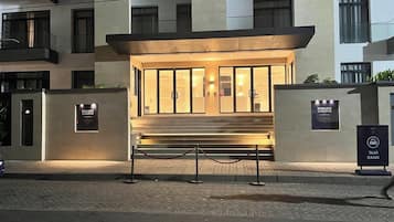 施設の正面