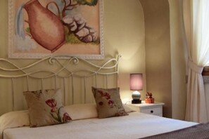 1 Schlafzimmer, Zimmersafe, Bügeleisen/Bügelbrett, Reisekinderbett