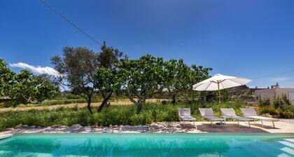 4003 Brunaldi Trulli by Perle di Puglia