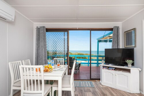 Blue View - Ocean Views For Miles