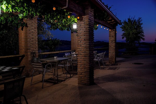 Exterior - CUEVAS VICTORIA (Galera)