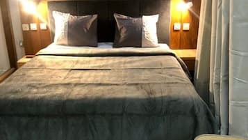 1 camera, ferro/asse da stiro, Wi-Fi, lenzuola