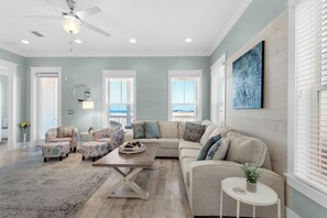 Living area - Sea Haven New Listing! Stunning Water Views! Pool Hot Tub Paddleboard (Navarre)