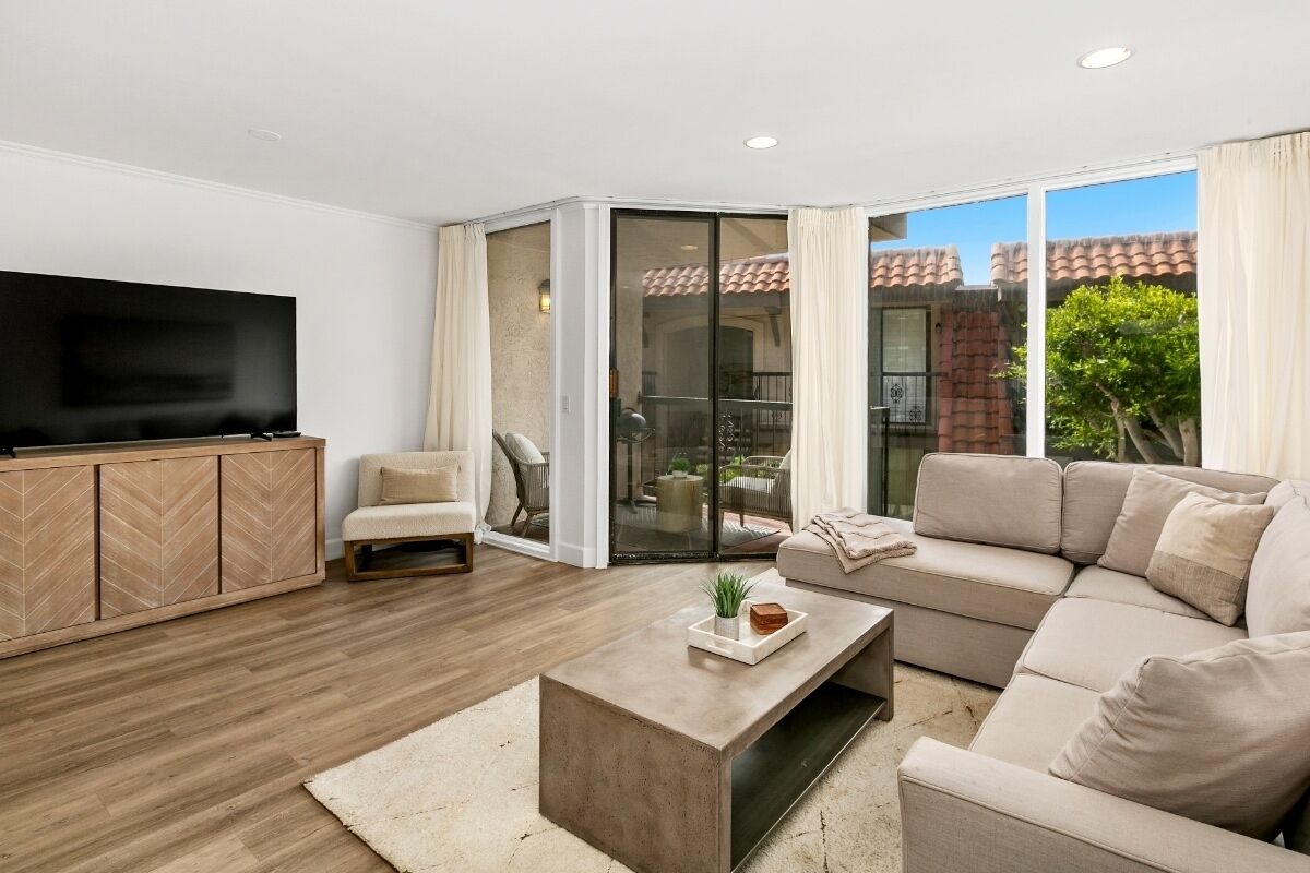 Coastal Calm-Home Stretch Hideaway-Gorgeous with Pool, Beach Access