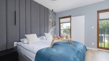 1 habitación, tabla de planchar con plancha, wifi y ropa de cama