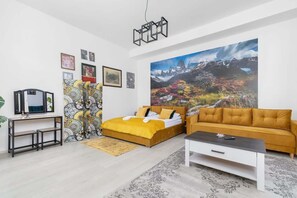 1 bedroom, iron/ironing board, travel cot, WiFi