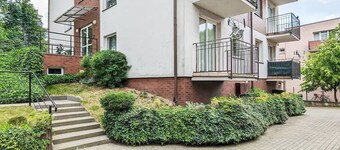 Dywizjonu Lotniczego 4A | Puck | Neat Apartment