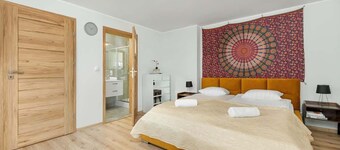 Dworcowa 11 | Atmospheric Apartment in the centre