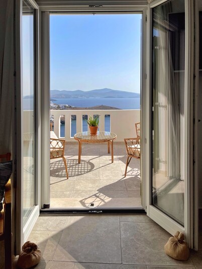 Kallichoron Signature Villa with breathtaking view of Chora and the Aegean Sea.