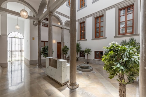 BIBO SUITES PALACIO DE PÓRTAGO