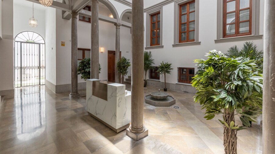BIBO SUITES PALACIO DE PÓRTAGO