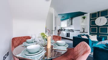 House | Dining