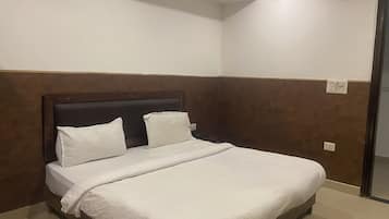 Egyptian cotton sheets, premium bedding, down comforters, pillowtop beds