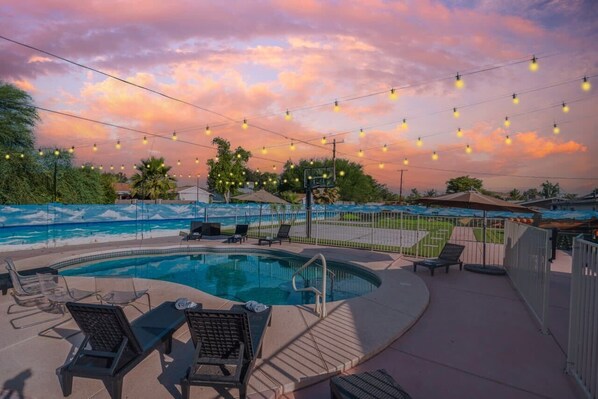 Pool