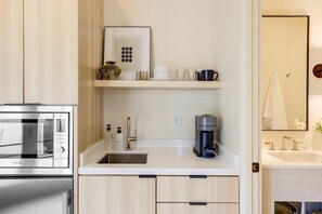 Fridge, microwave, coffee/tea maker, electric kettle