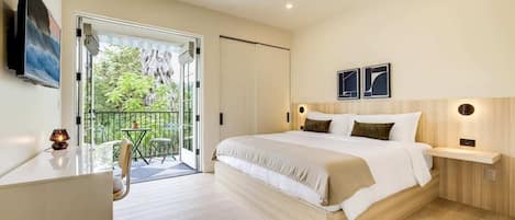 2 chambres, bureau, fer et planche à repasser, lit parapluie