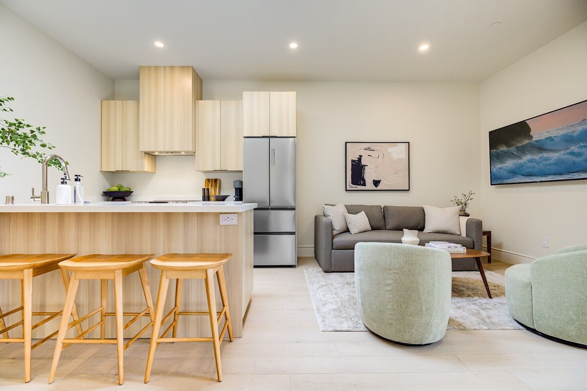 Casa De La Vina Unit 12 - Boutique Apartment