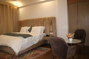 Deluxe-Doppel- oder -Zweibettzimmer