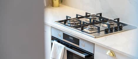 Apartment (1 Bedroom) | Interior