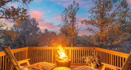 Scenic Sedona Getaway Casita - 5 minutes to Chapel, Cathedral Rock