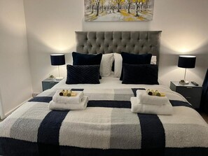 House | 3 bedrooms, iron/ironing board, free WiFi, bed sheets