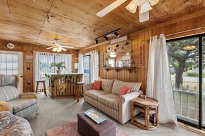 TV, fireplace, DVD player - Barefoot Joy: Short Walk to Beach/Pier | Pets OK (Kill Devil Hills)