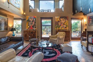 Lobby sitting area - SUNSET VILLA  (Castiglione della Pescaia)