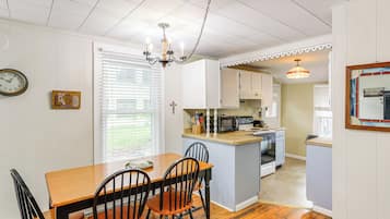 Cottage (3 Bedrooms) | Bahagian dalam