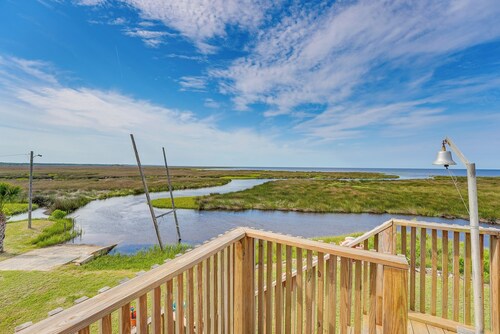 Waterfront Perry Home: Rooftop Deck, Pets Welcome!