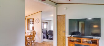 Kadoka Home ~ 22 Mi to Badlands National Park!