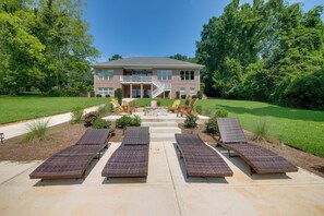 House (5 Bedrooms) | Interior