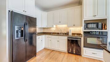 Nhà (5 Bedrooms) | Nội thất