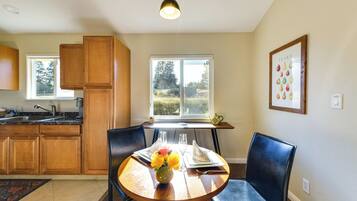 Cottage (1 Bedroom) | Interior