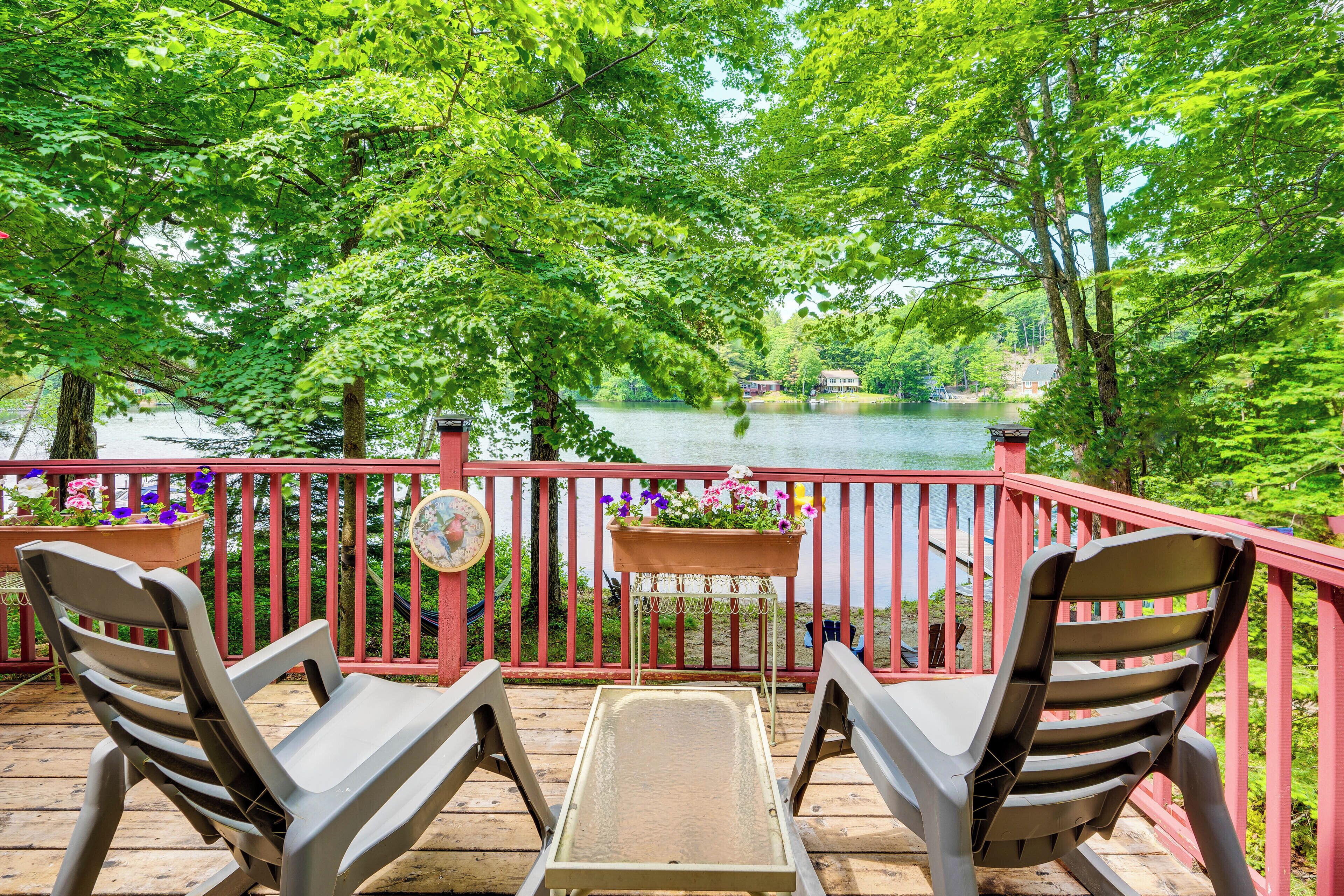 Rumah (3 Bedrooms) | Bagian depan properti