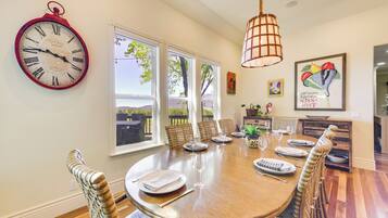 Villa (5 Bedrooms) | Interior