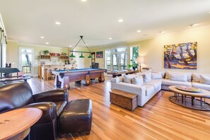 Villa (5 Bedrooms) | Interior