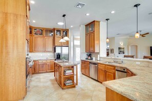 Hus (3 Bedrooms) | Innvendig