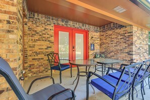 Apartment (2 Bedrooms) | Interior - Peaceful Fairhope Getaway, 2 Mi to South Beach (Fairhope)