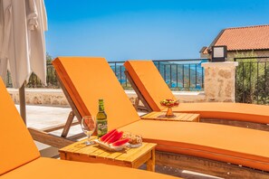 Außenpool (je nach Saison geöffnet)